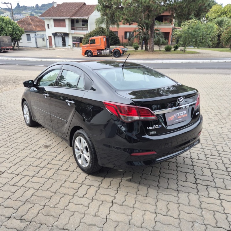 HB20S 1.6 COMFORT PLUS 16V FLEX 4P MANUAL - 2019 - SãO MARCOS
