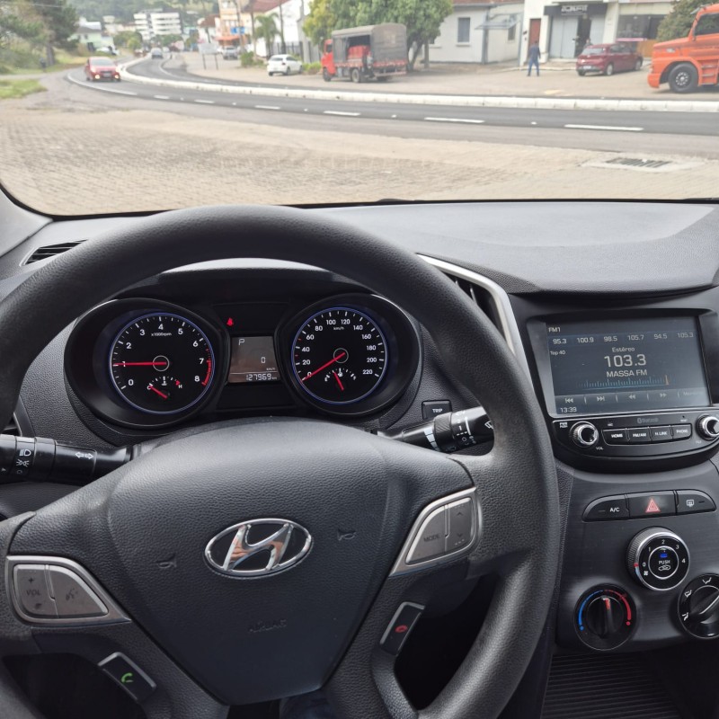 HB20S 1.6 COMFORT PLUS 16V FLEX 4P MANUAL - 2019 - SãO MARCOS