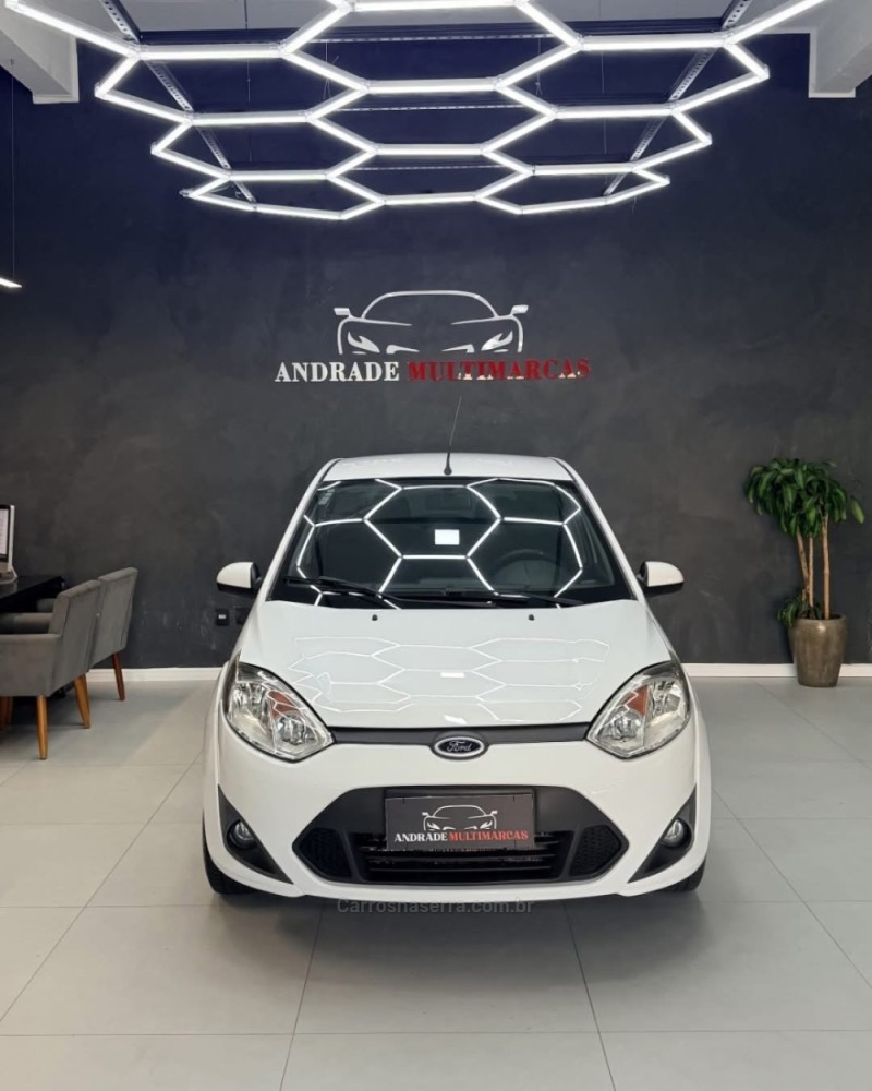 FIESTA 1.6 SE HATCH 16V FLEX 4P MANUAL - 2014 - CAXIAS DO SUL