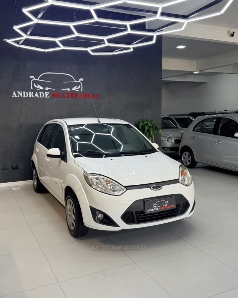 FIESTA 1.6 SE HATCH 16V FLEX 4P MANUAL - 2014 - CAXIAS DO SUL