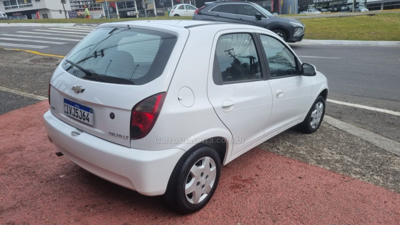CELTA 1.0 MPFI LT 8V FLEX 4P MANUAL - 2014 - FARROUPILHA