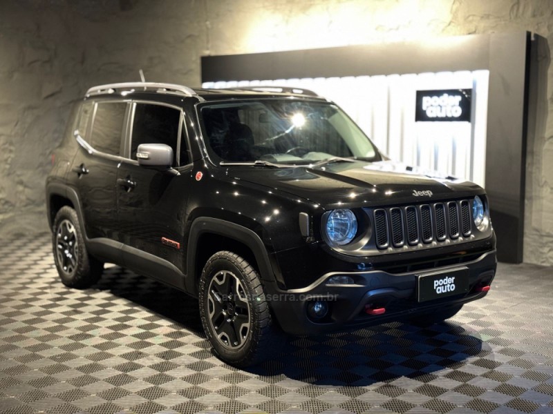 renegade 2.0 16v turbo diesel trailhawk 4p 4x4 automatico 2016 farroupilha