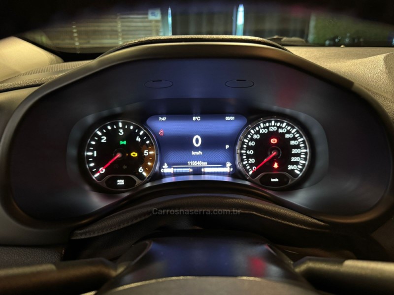 RENEGADE 2.0 16V TURBO DIESEL TRAILHAWK 4P 4X4 AUTOMÁTICO - 2016 - FARROUPILHA