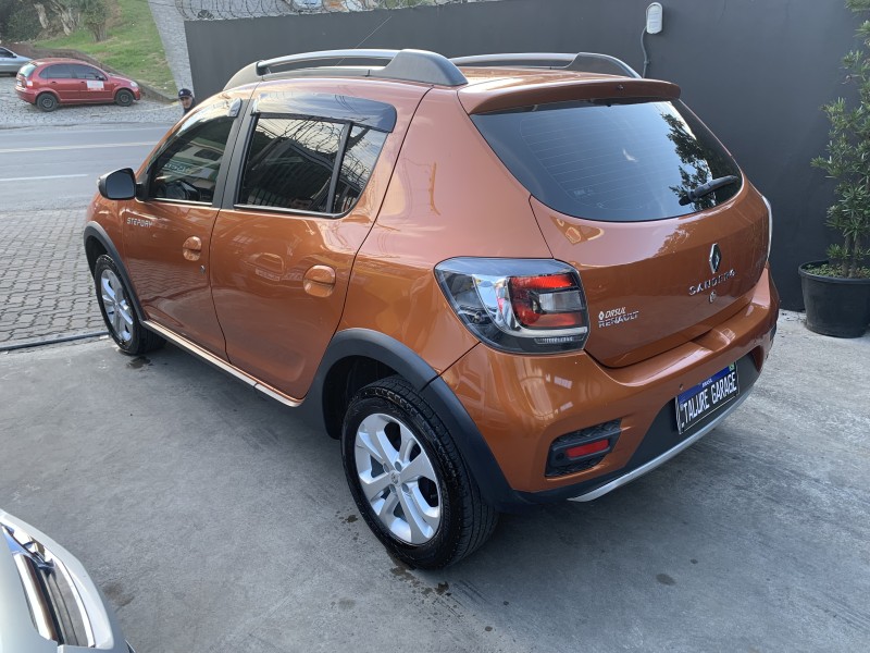SANDERO 1.6 STEPWAY 8V FLEX 4P AUTOMATIZADO - 2015 - CAXIAS DO SUL