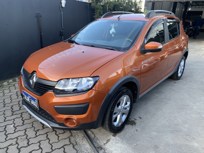 sandero 1.6 stepway 8v flex 4p automatizado 2015 caxias do sul