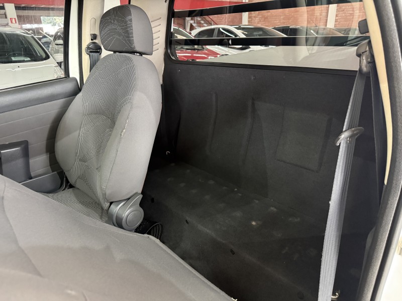 STRADA 1.4 MPI WORKING CE 8V FLEX 2P MANUAL - 2013 - FARROUPILHA