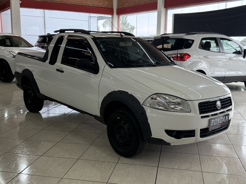 STRADA 1.4 MPI WORKING CE 8V FLEX 2P MANUAL - 2013 - FARROUPILHA