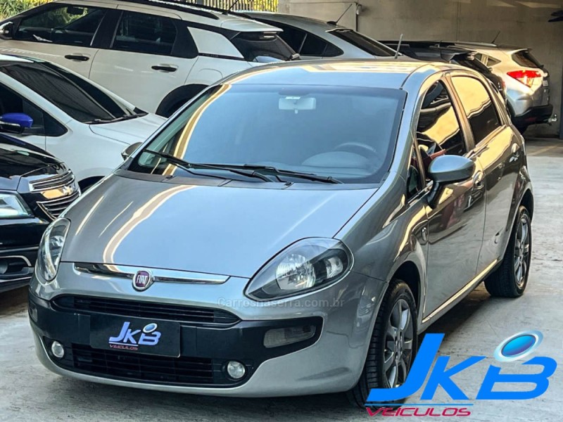 punto 1.4 attractive italia 8v flex 4p manual 2015 novo hamburgo