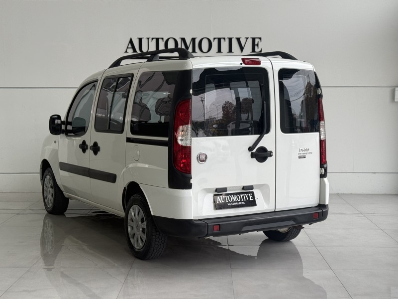 DOBLÓ 1.4 MPI ELX 8V FLEX 4P MANUAL 7 LUGARES - 2012 - CAXIAS DO SUL