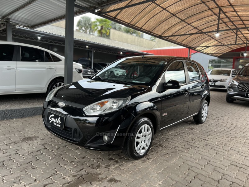 fiesta 1.6 mpi class hatch 8v flex 4p manual 2013 bom principio