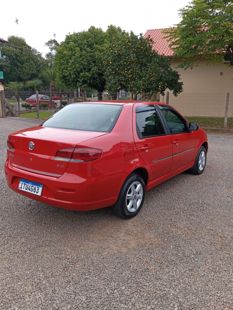 SIENA 1.4 MPI EL 8V FLEX 4P MANUAL - 2013 - PICADA CAFé