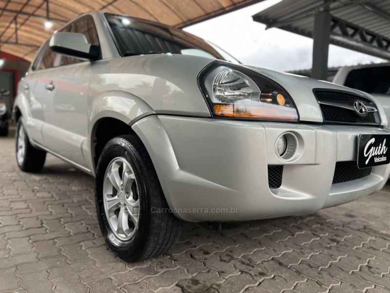 TUCSON 2.0 MPFI GLS BASE 16V 143CV 2WD FLEX 4P AUTOMÁTICO - 2014 - BOM PRINCíPIO