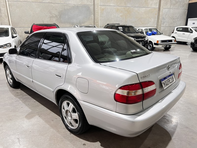 COROLLA 1.8 XEI 16V GASOLINA 4P MANUAL - 1999 - CAXIAS DO SUL