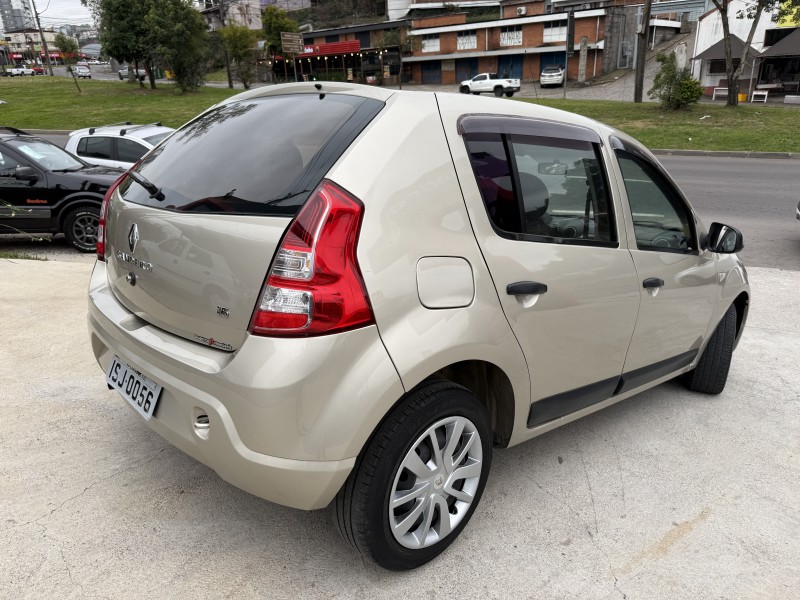 SANDERO 1.6 EXPRESSION 8V FLEX 4P MANUAL - 2012 - CAXIAS DO SUL
