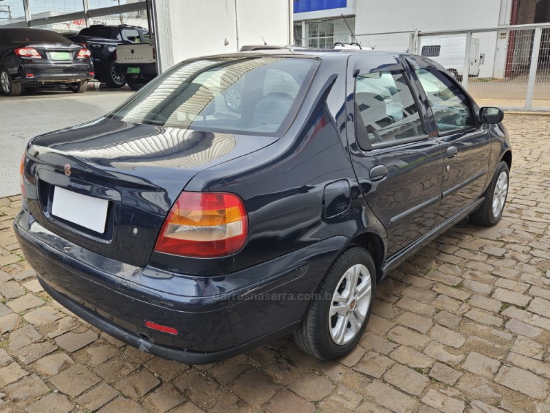 SIENA 1.0 MPI FIRE 8V FLEX 4P MANUAL - 2007 - TAPEJARA
