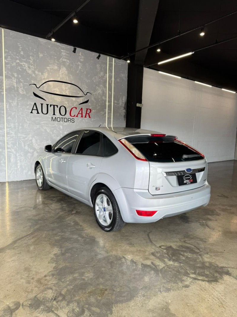FOCUS 2.0 GLX 16V GASOLINA 4P AUTOMÁTICO - 2014 - CAXIAS DO SUL