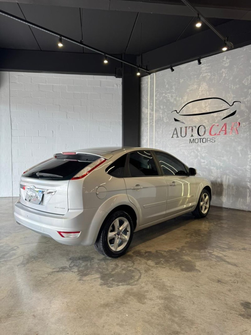 FOCUS 2.0 GLX 16V GASOLINA 4P AUTOMÁTICO - 2014 - CAXIAS DO SUL
