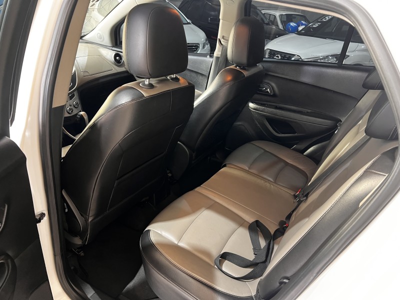 TRACKER 1.8 MPFI LTZ 4X2 16V FLEX 4P AUTOMÁTICO - 2015 - CAXIAS DO SUL