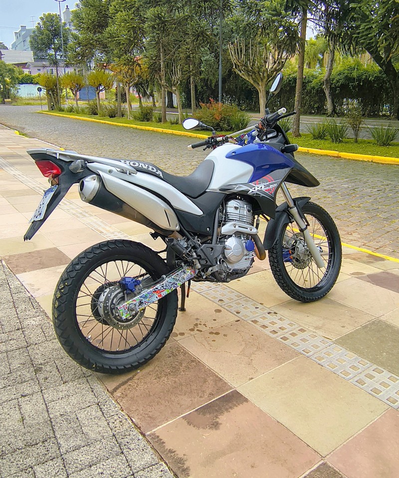 XRE 300 STANDARD - 2012 - FARROUPILHA