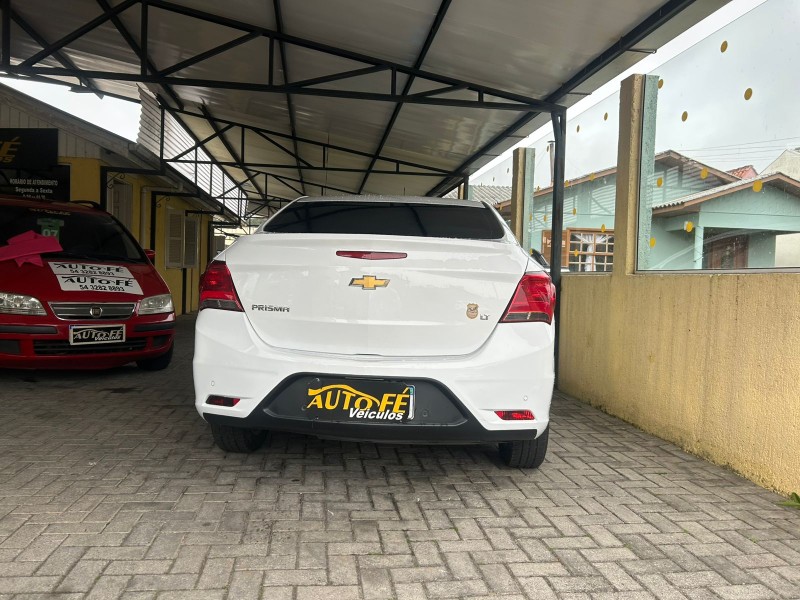 PRISMA 1.4 MPFI LT 8V FLEX 4P MANUAL - 2019 - CANELA