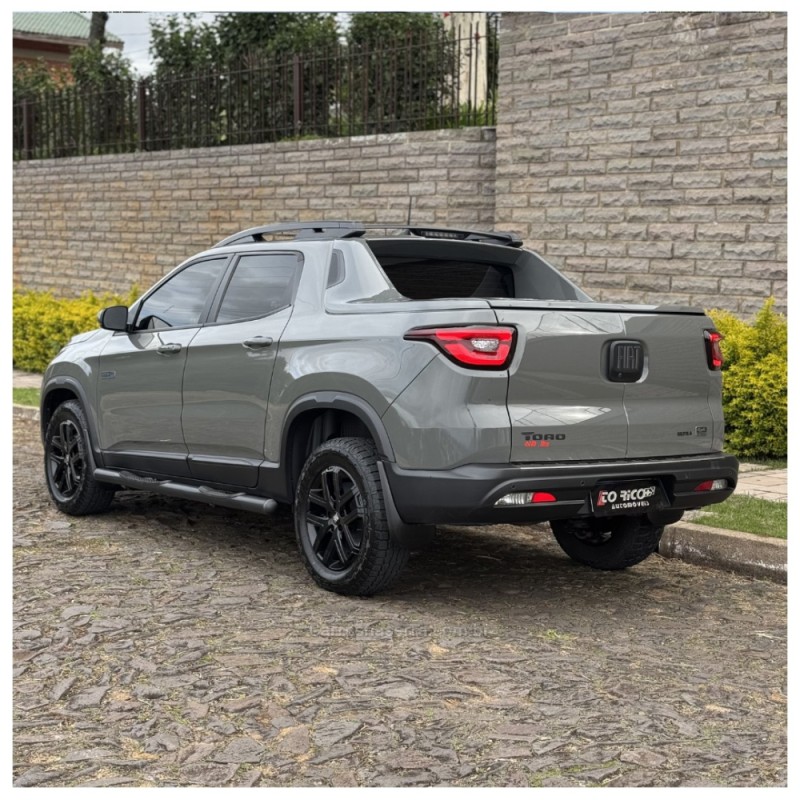 TORO 2.0 16V ULTRA 4X4 AT9 DIESEL 4P AUTOMÁTICO - 2023 - CAMPO BOM