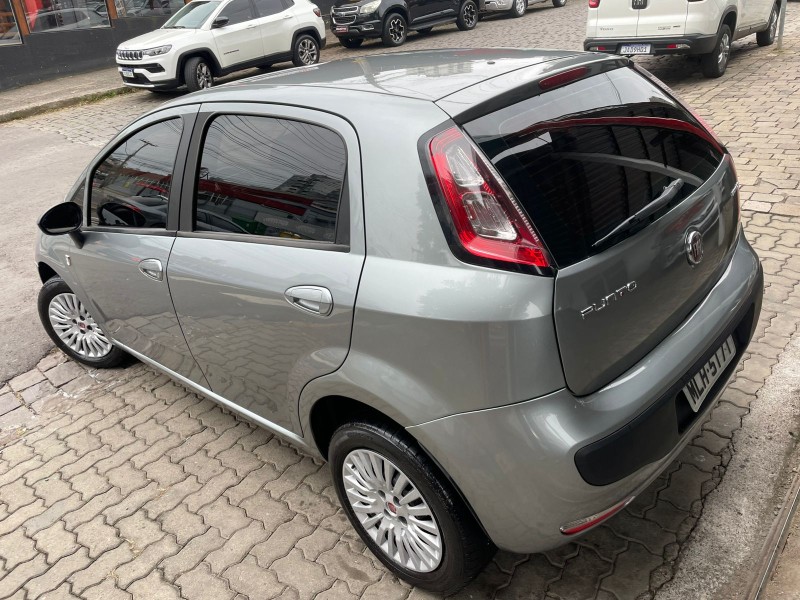 PUNTO 1.4 ATTRACTIVE ITALIA 8V FLEX 4P MANUAL - 2013 - CAXIAS DO SUL