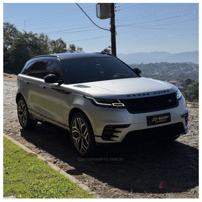 RANGE ROVER VELAR 2.0 P250 GASOLINA R-DYNAMIC SE AUTOMÁTICO - 2018 - CAMPO BOM