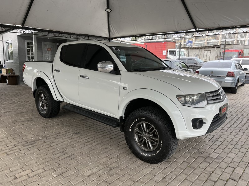 L200 TRITON 3.2 HPE 4X4 CD 16V TURBO INTERCOOLER DIESEL 4P AUTOMÁTICO - 2015 - CAXIAS DO SUL