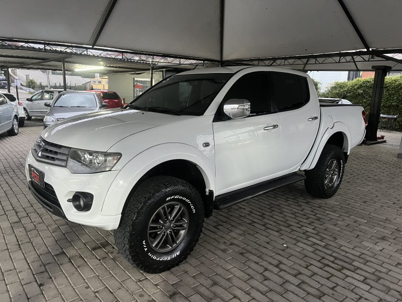l200 triton 3.2 hpe 4x4 cd 16v turbo intercooler diesel 4p automatico 2015 caxias do sul