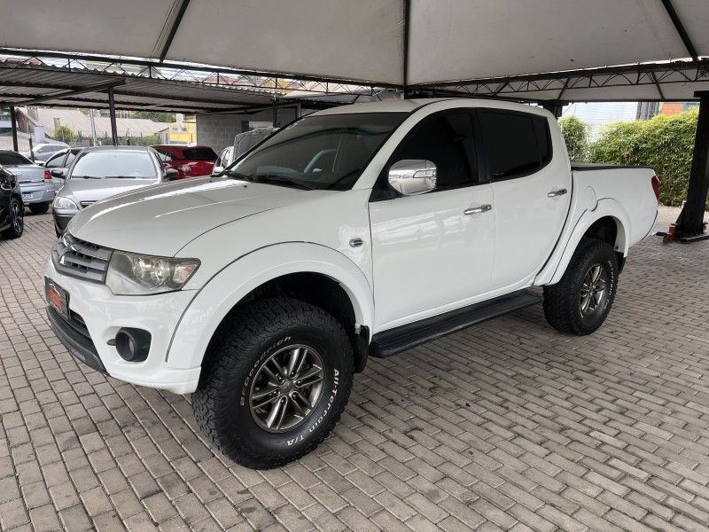 l200 triton 3.2 hpe 4x4 cd 16v turbo intercooler diesel 4p automatico 2015 caxias do sul