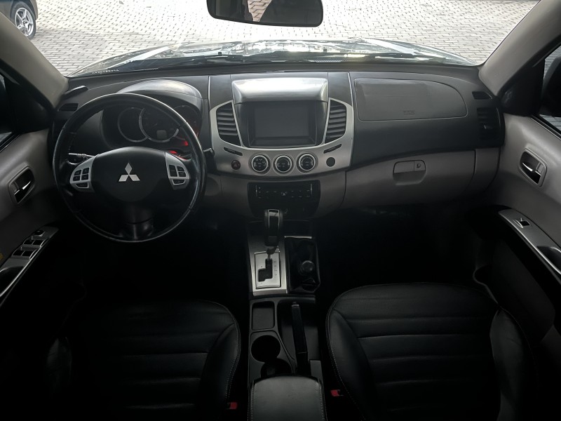 L200 TRITON 3.2 HPE 4X4 CD 16V TURBO INTERCOOLER DIESEL 4P AUTOMÁTICO - 2015 - CAXIAS DO SUL