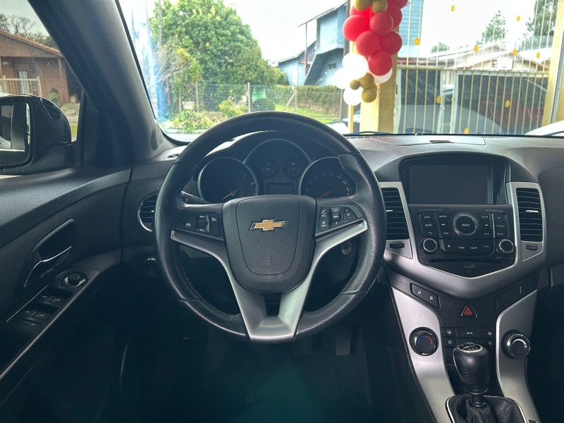 CRUZE 1.8 LT 16V FLEX 4P MANUAL - 2014 - CANELA