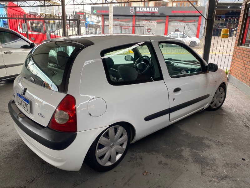 CLIO 1.0 AUTHENTIQUE 16V GASOLINA 2P MANUAL - 2004 - CAXIAS DO SUL
