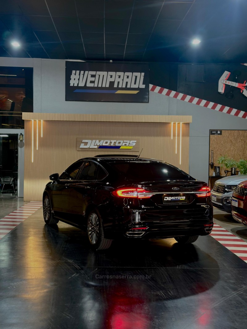 FUSION 2.0 TITANIUM GTDI ECOBOOST FWD GASOLINA 4P AUTOMÁTICO - 2018 - LAJEADO