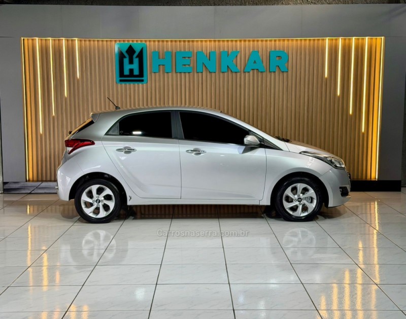HB20 1.6 PREMIUM 16V FLEX 4P AUTOMÁTICO - 2017 - CAMPO BOM