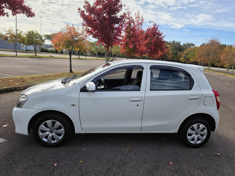 ETIOS 1.3 X 16V FLEX 4P MANUAL - 2017 - BENTO GONçALVES