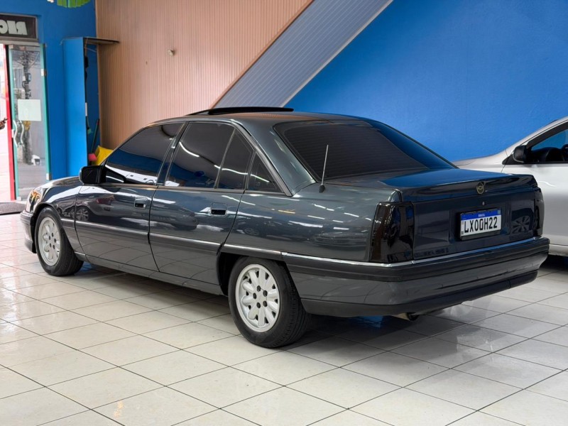 OMEGA 2.2 MPFI GLS 8V GASOLINA 4P MANUAL - 1996 - CAXIAS DO SUL