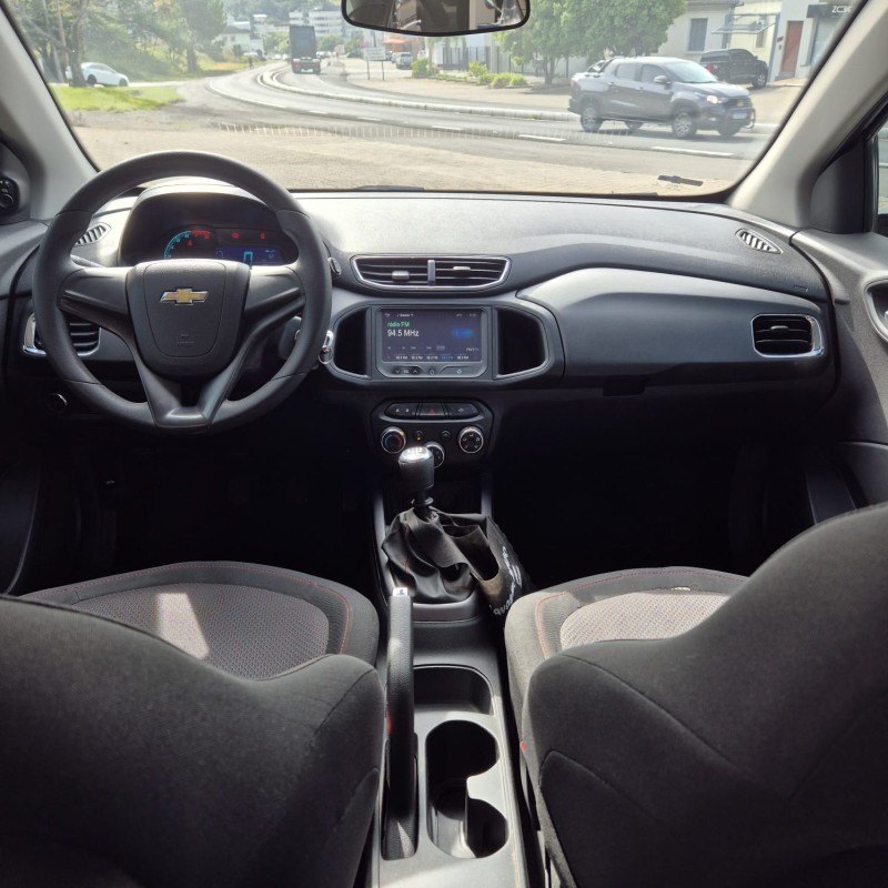 ONIX 1.4 MPFI LTZ 8V FLEX 4P MANUAL - 2015 - SãO MARCOS