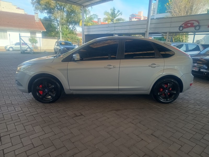 FOCUS 1.6 GLX 16V FLEX 4P MANUAL - 2012 - CAXIAS DO SUL