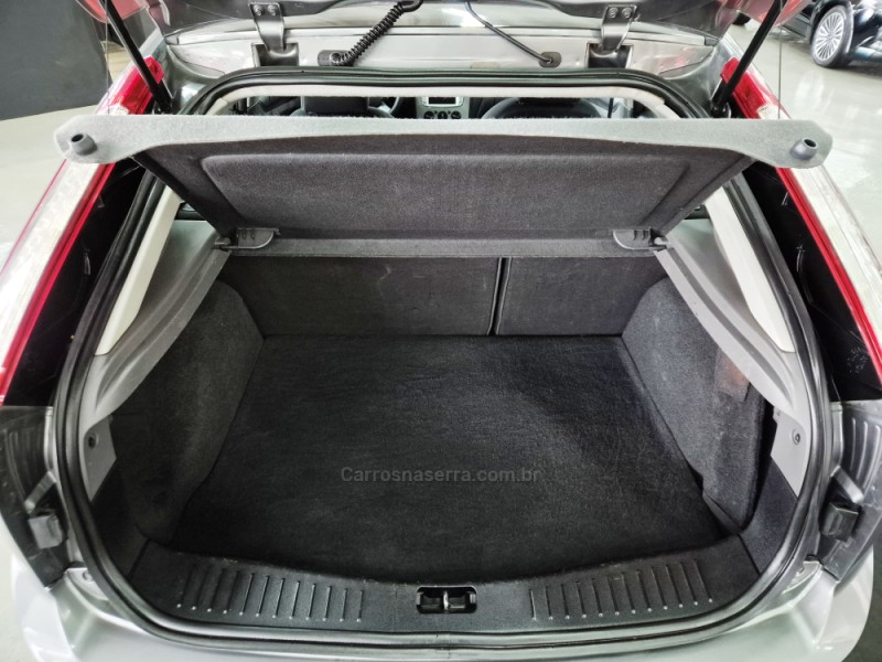 FOCUS 1.6 GLX 16V FLEX 4P MANUAL - 2013 - CAXIAS DO SUL