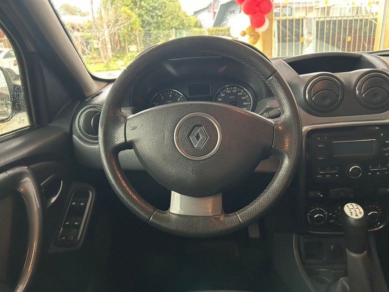 DUSTER 1.6 DYNAMIQUE 4X2 16V FLEX 4P MANUAL - 2014 - CANELA