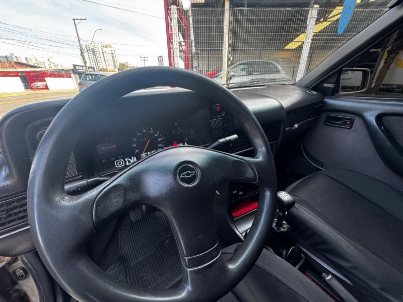 KADETT 1.8 EFI GL 8V GASOLINA 2P MANUAL - 1996 - CAXIAS DO SUL