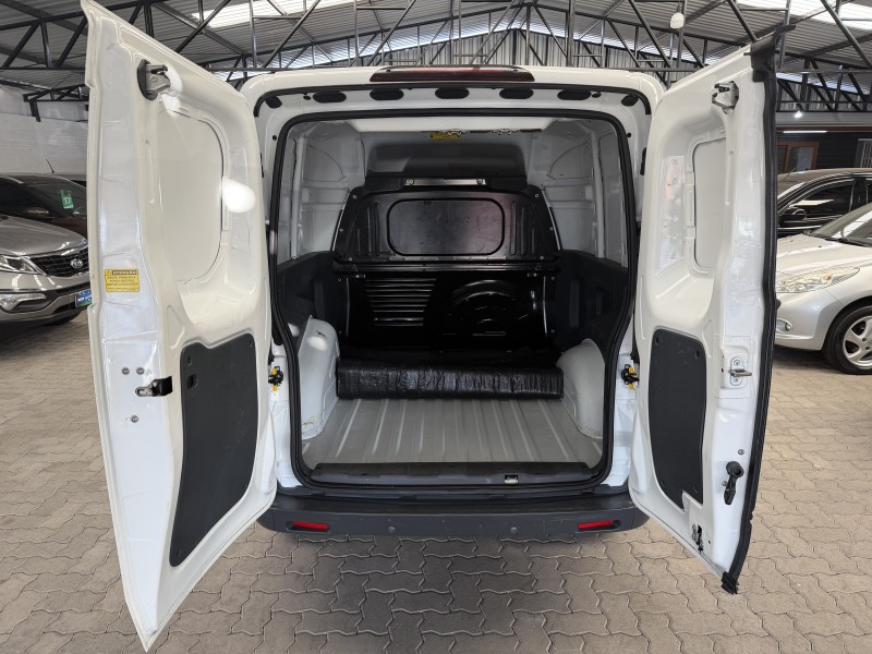 FIORINO 1.4 HARD WORKING FURGÃO EVO 8V FLEX 2P MANUAL - 2018 - CAXIAS DO SUL