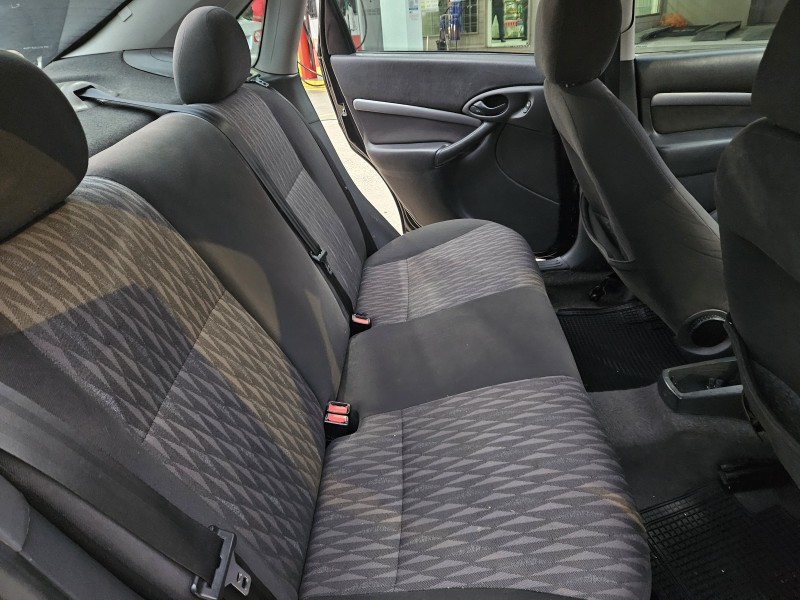 FOCUS 1.6 GLX SEDAN 8V FLEX 4P MANUAL - 2007 - CAXIAS DO SUL