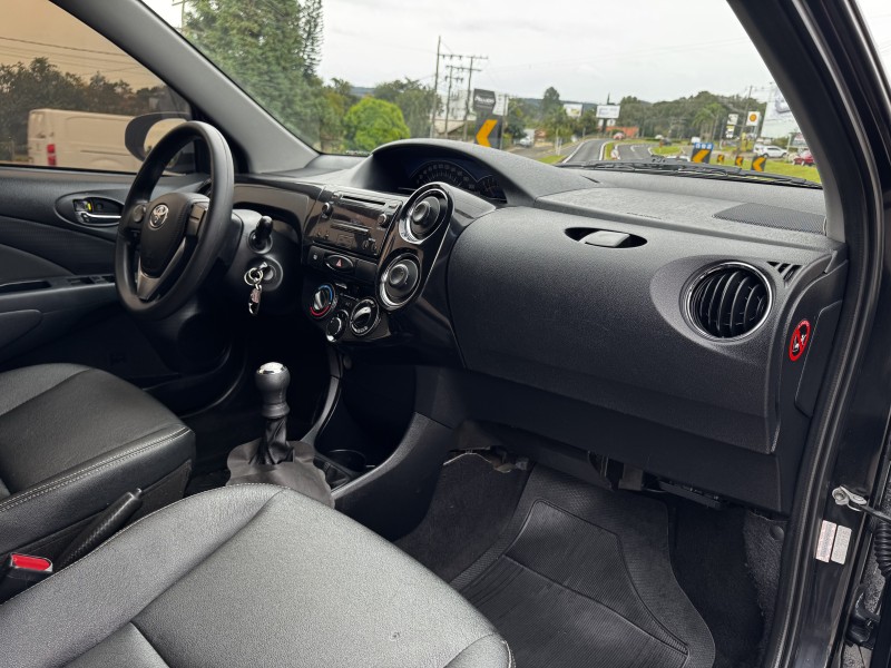 ETIOS 1.5 XLS 16V FLEX 4P MANUAL - 2015 - DOIS IRMãOS
