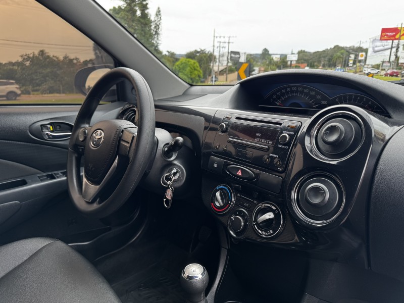 ETIOS 1.5 XLS 16V FLEX 4P MANUAL - 2015 - DOIS IRMãOS