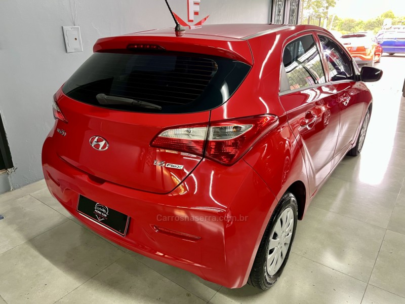 HB20 1.6 COMFORT 16V FLEX 4P MANUAL - 2013 - CAXIAS DO SUL