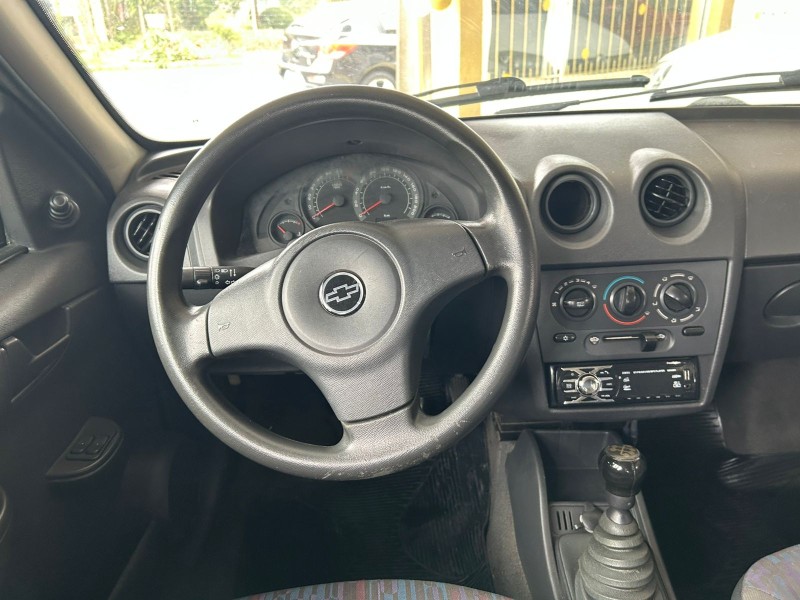 CELTA 1.0 MPFI SPIRIT 8V FLEX 4P MANUAL - 2010 - CANELA