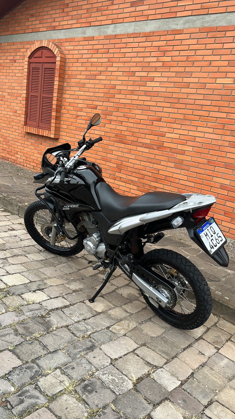 XRE 300 STANDARD - 2011 - CAXIAS DO SUL