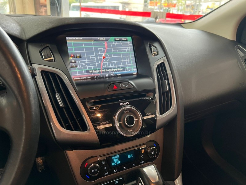 FOCUS 2.0 TITANIUM HATCH 16V FLEX 4P AUTOMÁTICO - 2015 - CAXIAS DO SUL